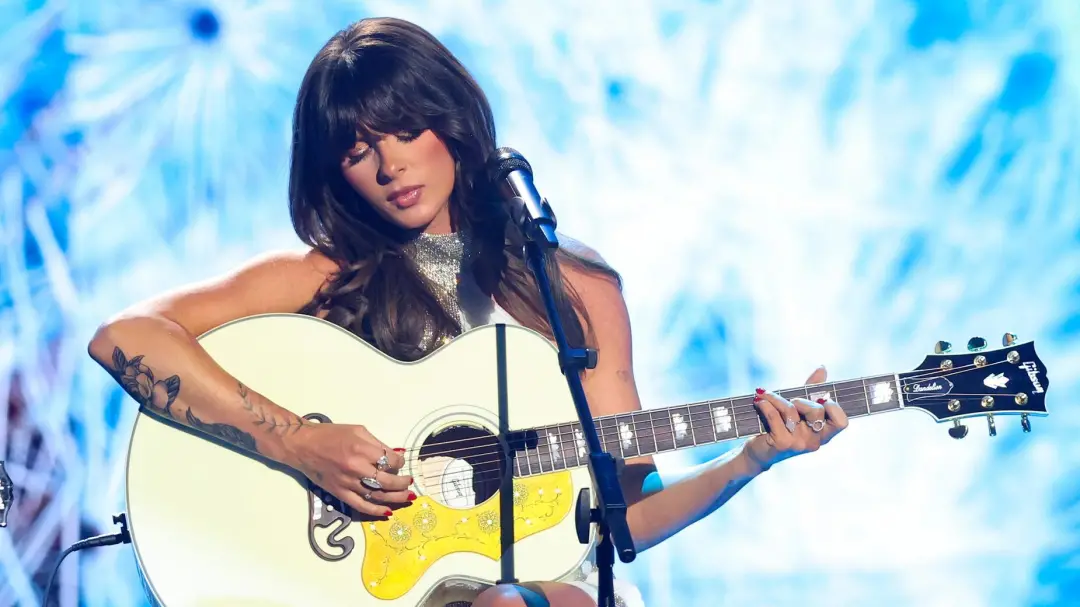 Ella Langley cancelou o show em Tulsa, Oklahoma, da turnê Dandelion por um risco de segurança sério. É uma pena ver eve…