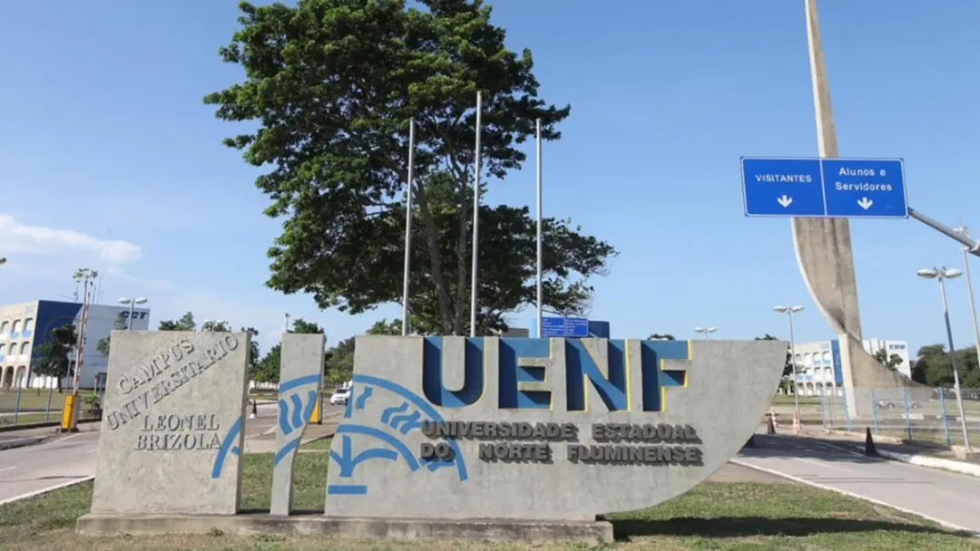A vereadora Maíra e a deputada Marina do MST cobram investigação do MPF sobre denúncias de bombas e incêndios em univer…