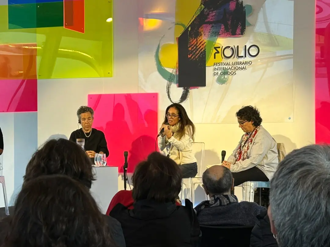 Anne Carson, a poeta canadense, ganhou o Nobel de Literatura de 2026 em Portugal. A fala da escritora Michela Marzano s…