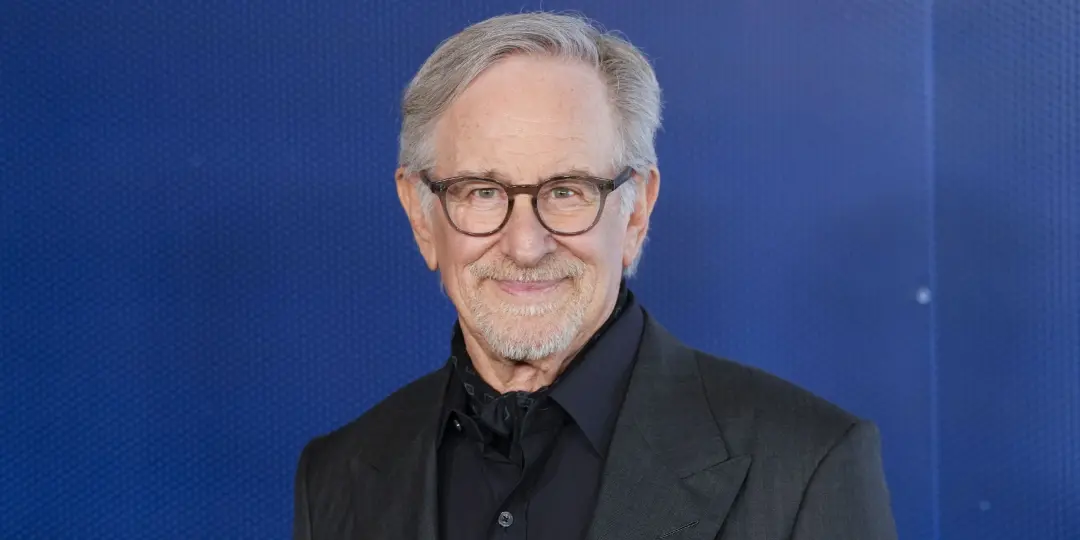 Steven Spielberg lança seu primeiro thriller de alienígenas em 20 anos na plataforma de streaming. Depois de gerar deba…