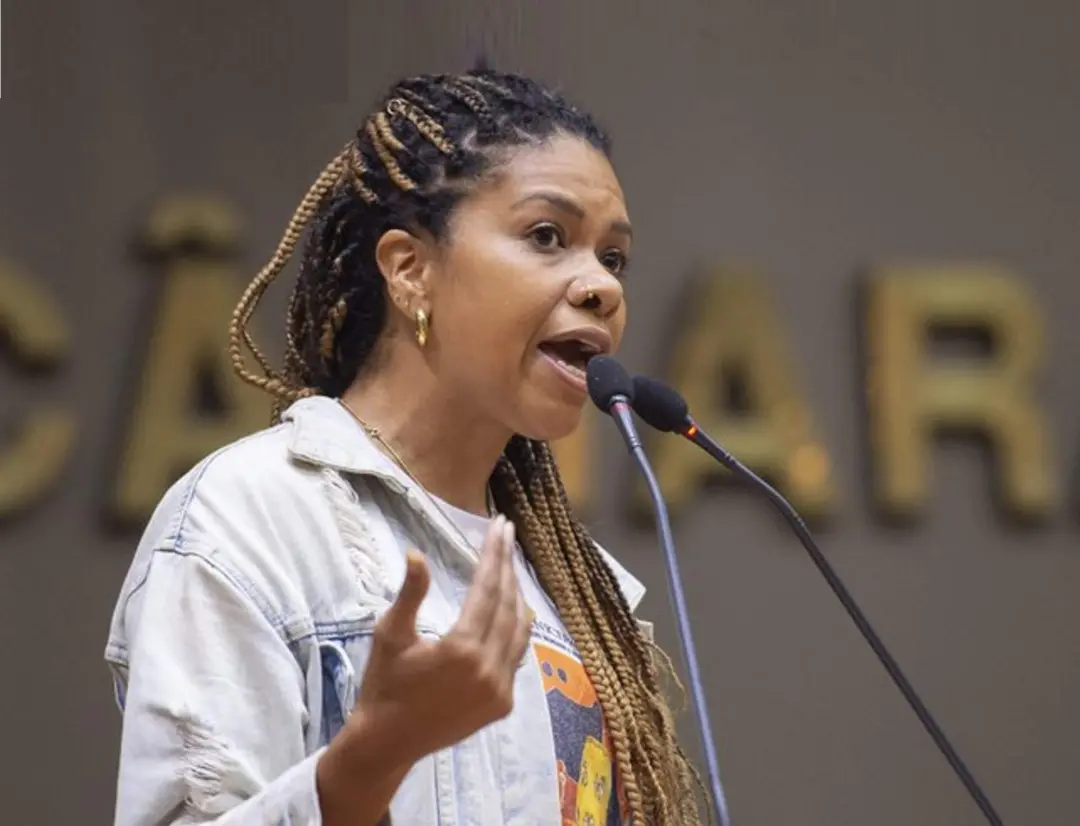 Publicação de Isabella Carvalho Alves