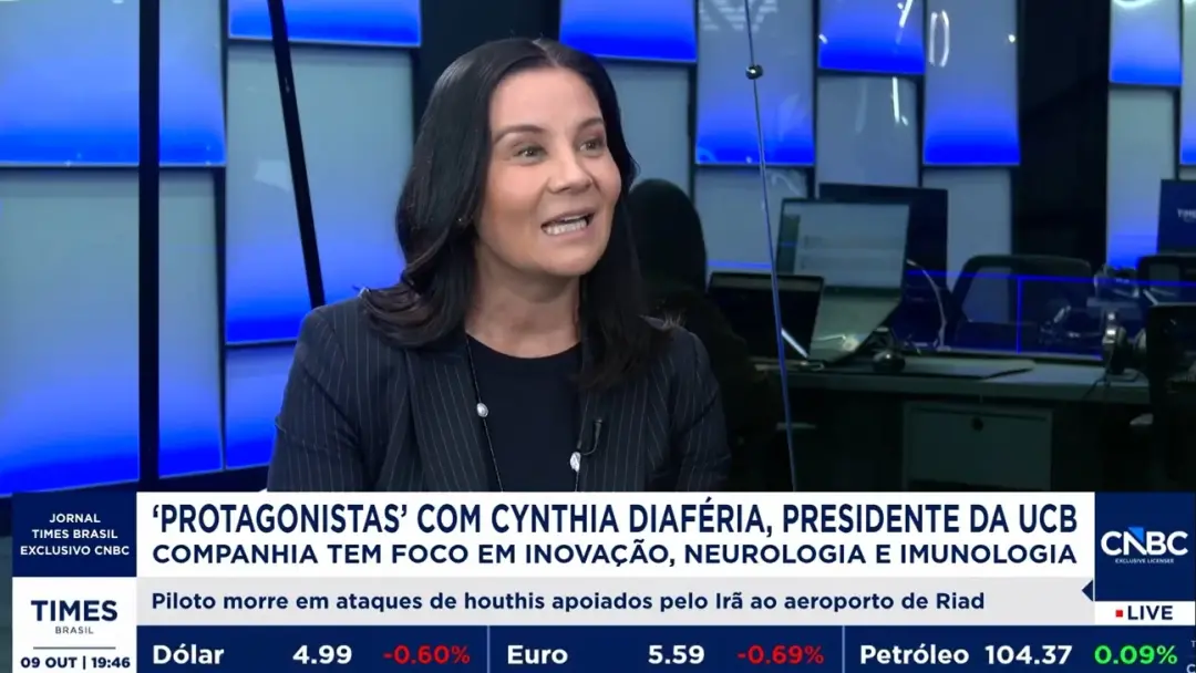 Cynthia Diaféria, presidente da UCB Brasil, defende que as mulheres não devem esperar estar prontas para buscar lideran…