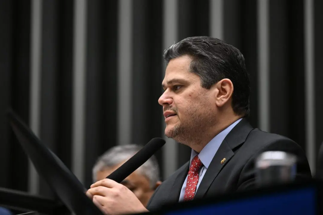 PEC 221/2019 para acabar com a jornada 6x1 tem votação marcada para quarta-feira. Essa proposta sem corte de salário mu…