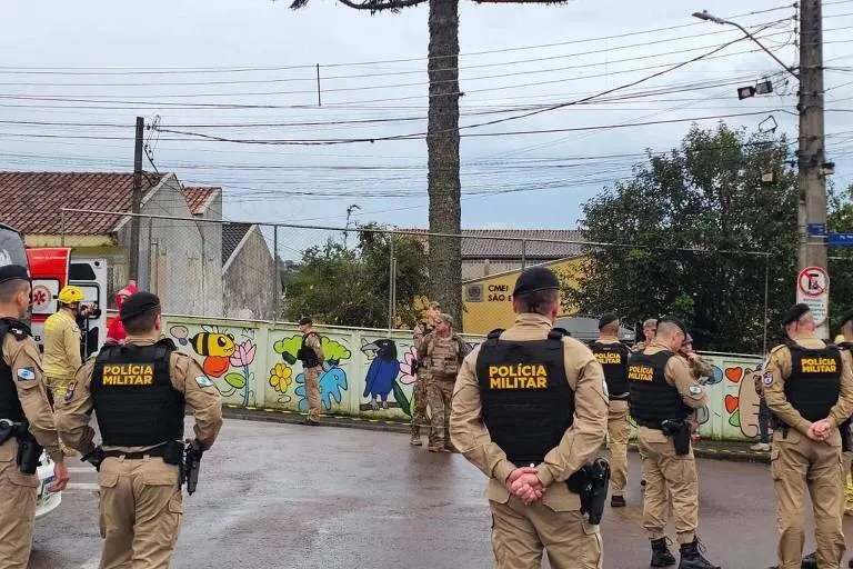 Curitiba viu 13 crianças reféns em uma escola municipal, um homem armado foi morto pela polícia. É muito grave uma situ…