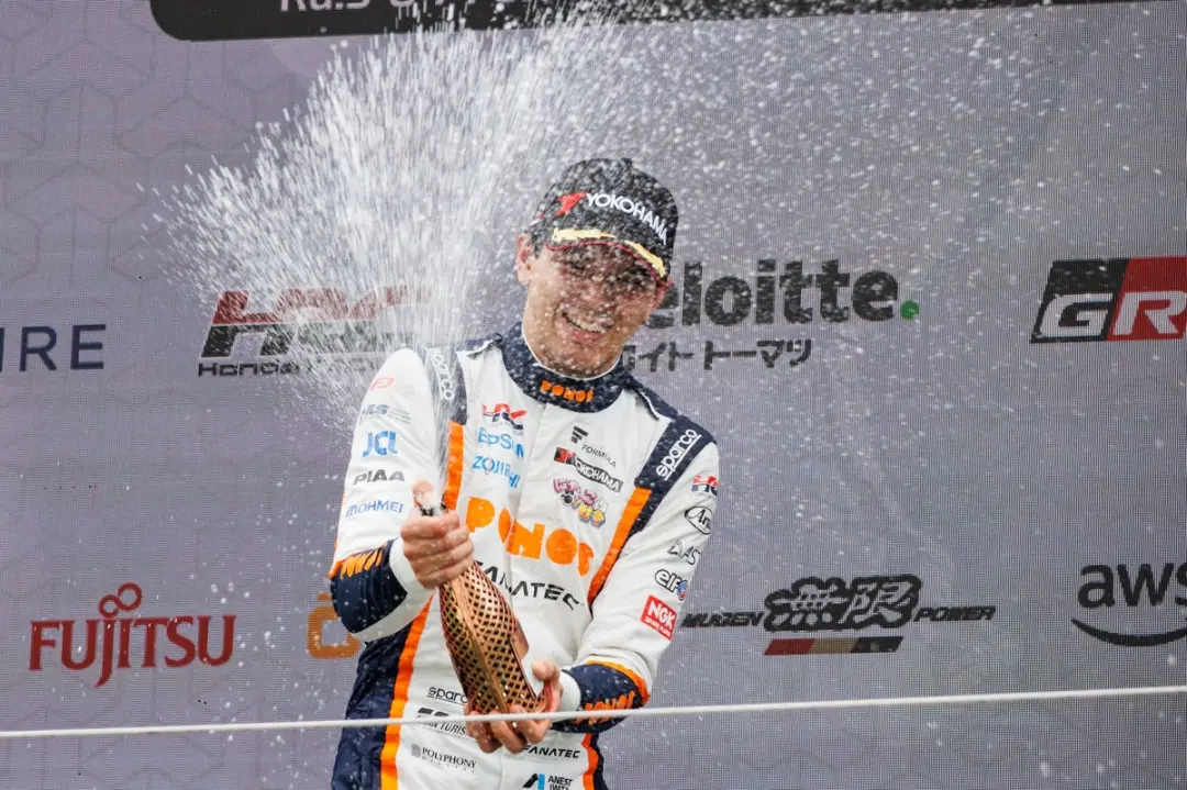 Igor Fraga venceu a Super Formula em Fuji com sua primeira vitória completa na categoria. O Kakunoshin Ohta ficou em se…