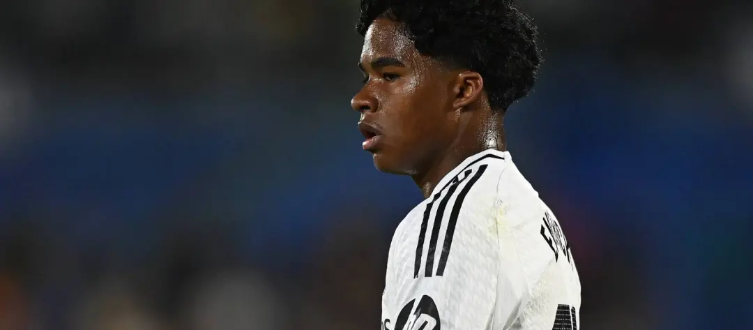 Endrick, atacante do Real Madrid, tem tido pouca participação nos jogos desta temporada 2025/26. Com isso, o Manchester…