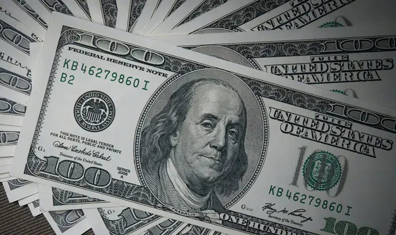 Dólar caiu 0,79% na semana, sendo a maior queda pós primeiro turno desde 1994, enquanto a Bolsa B3 bateu recorde histór…