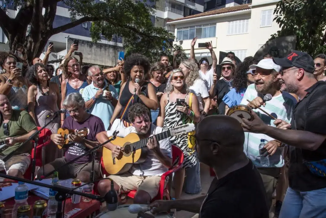 Publicação de Bruno Ribeiro Dias
