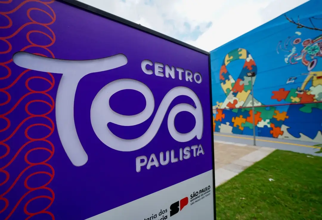 Publicação de Carlos Ferreira Costa