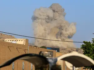 Mais de 100 alvos Houthis foram atingidos em um ataque em grande escala relatado pela Arábia Saudita. É uma demonstraçã…