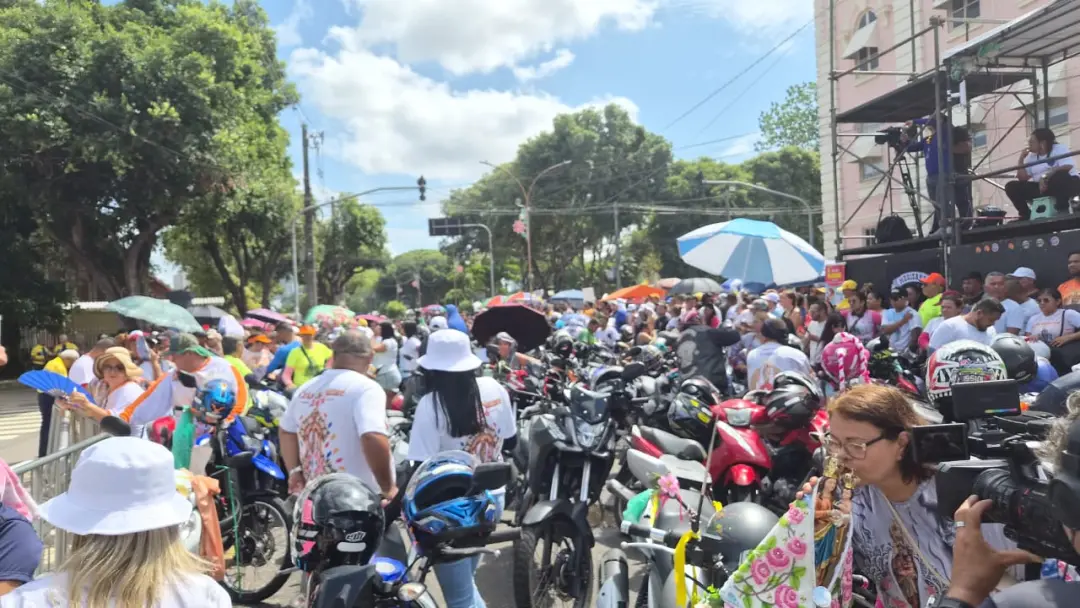 50 mil pessoas devem ver a Motorromaria do Círio de Nazaré em Belém neste sábado. É uma manifestação grande de fé, e a …