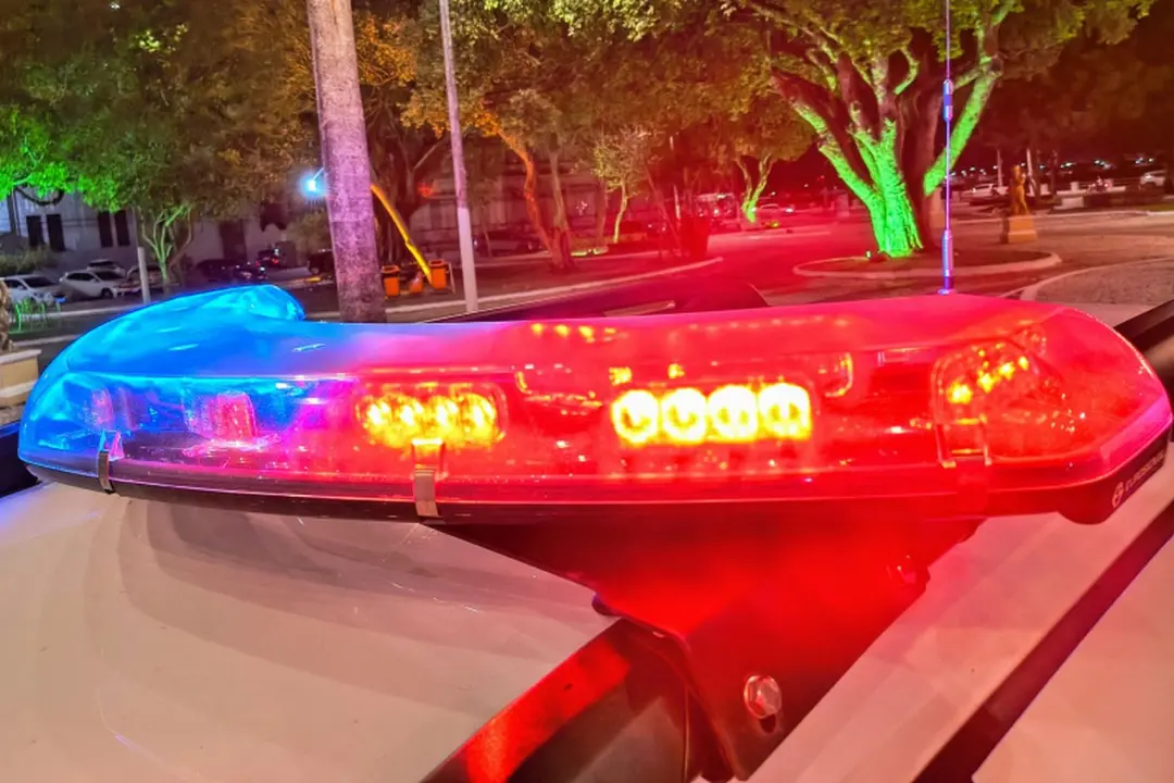 Bairro 18 do Forte, em Aracaju, teve um pai e filha de 4 anos feridos por tiros na noite de sexta. É muito sério quando…