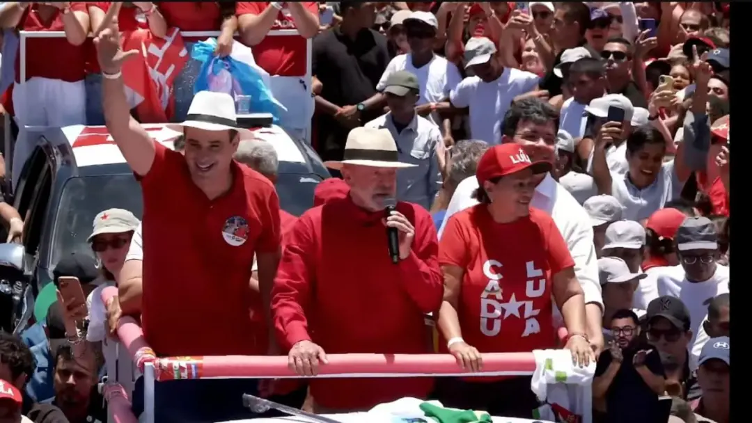 Natal, RN. Lula falou que adversários sempre cortam dos pobres ao propor ajuste fiscal. Essa visão de que a elite não c…