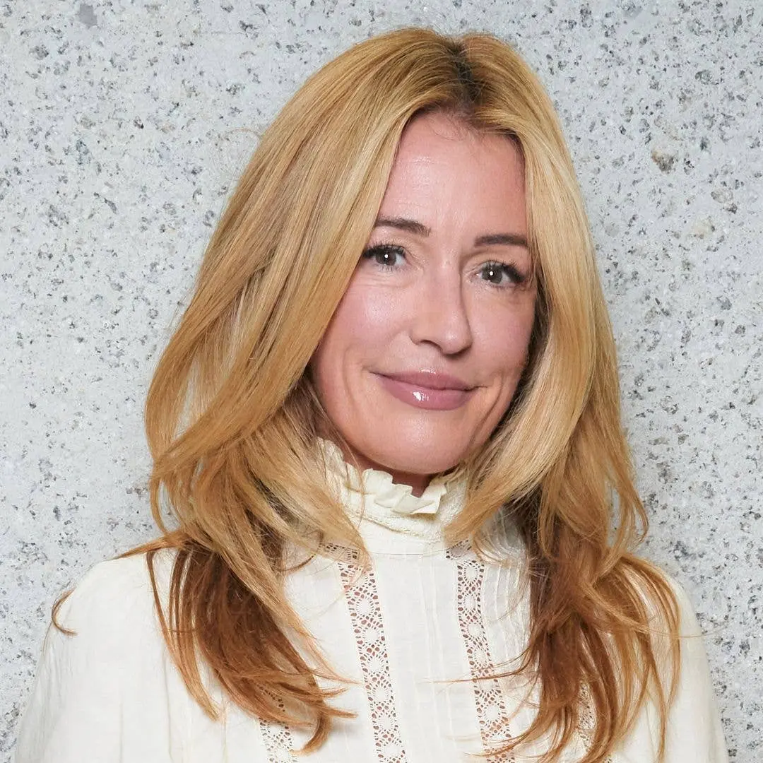 Cat Deeley quase esbarrou em Reese Witherspoon e Laura Dern num dia de compras em Notting Hill, Londres. A movimentação…