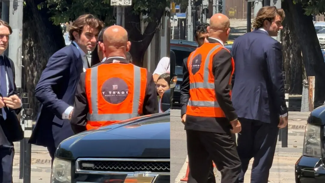 Conor Kennedy chegou à Igreja Nossa Senhora do Carmo da Antiga Sé no Rio para o casamento com Giulia Be. A escolha dess…