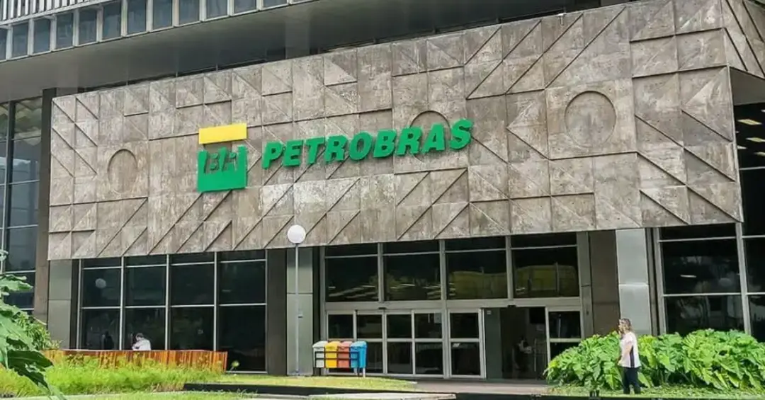 Publicação de Juliana Soares Mendonça