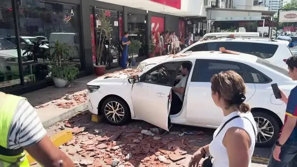 Publicação de Carla Moraes Vieira