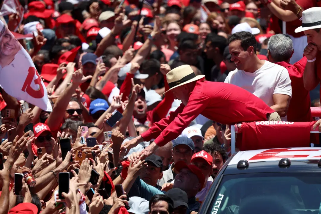 Meta acusa a campanha de Lula de tentativa de interferência eleitoral, alegando que o perfil do candidato ficou impedid…