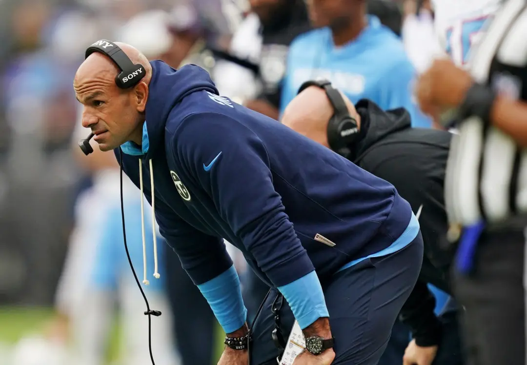 Titans com começo de temporada em 0-4. O insider diz que a equipe quer que Cam Ward jogue com Daboll para construir con…