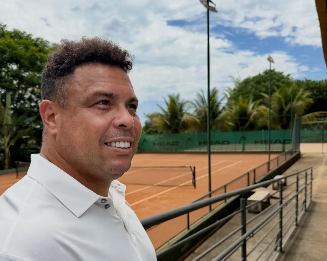 Ronaldo Nazário assumiu o controle acionário da DLD, dona das marcas Head e Mares no Brasil, com 51% das ações. É um mo…