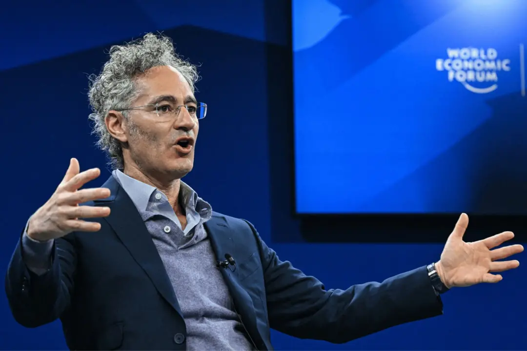 Alex Karp, CEO da Palantir, falou que futuro na IA é só pra quem tem formação técnica ou é neurodivergente. Isso mostra…