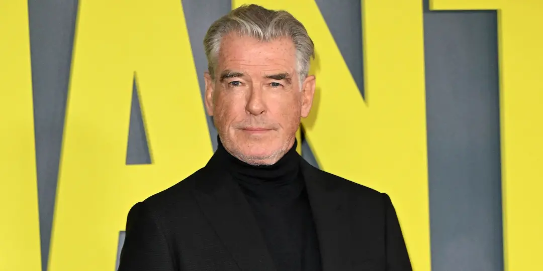 Pierce Brosnan fazendo parte da saga de Guy Ritchie, MobLand, e também The Thursday Murder Club na Netflix. Curto como …