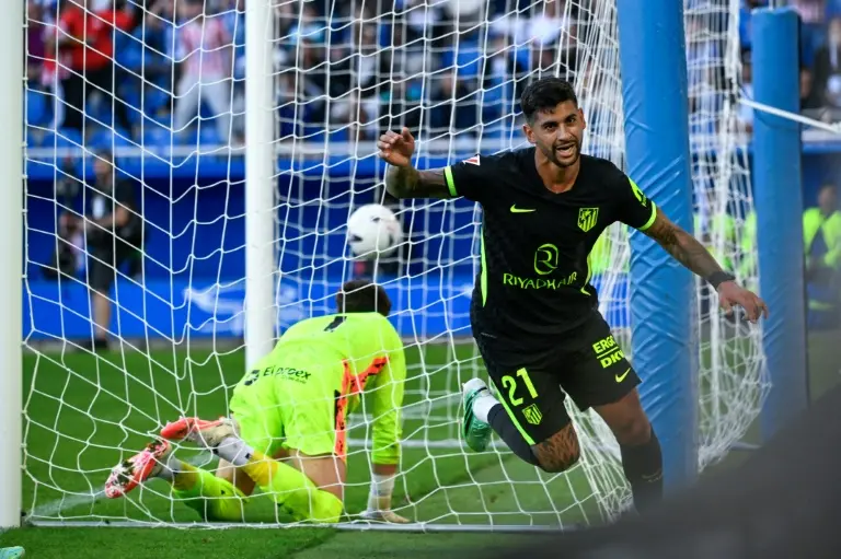 Barça vence Getafe por 3 a 0 e segue invicta na La Liga. No jogo do Real Madrid, Vinicius Junior foi expulso por puxar …