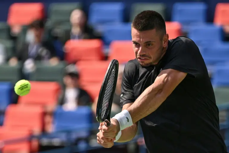 Ben Shelton, finalista do US Open, perdeu para Arthur Gea em sets diretos na terceira rodada do Shanghai Masters. Essa …