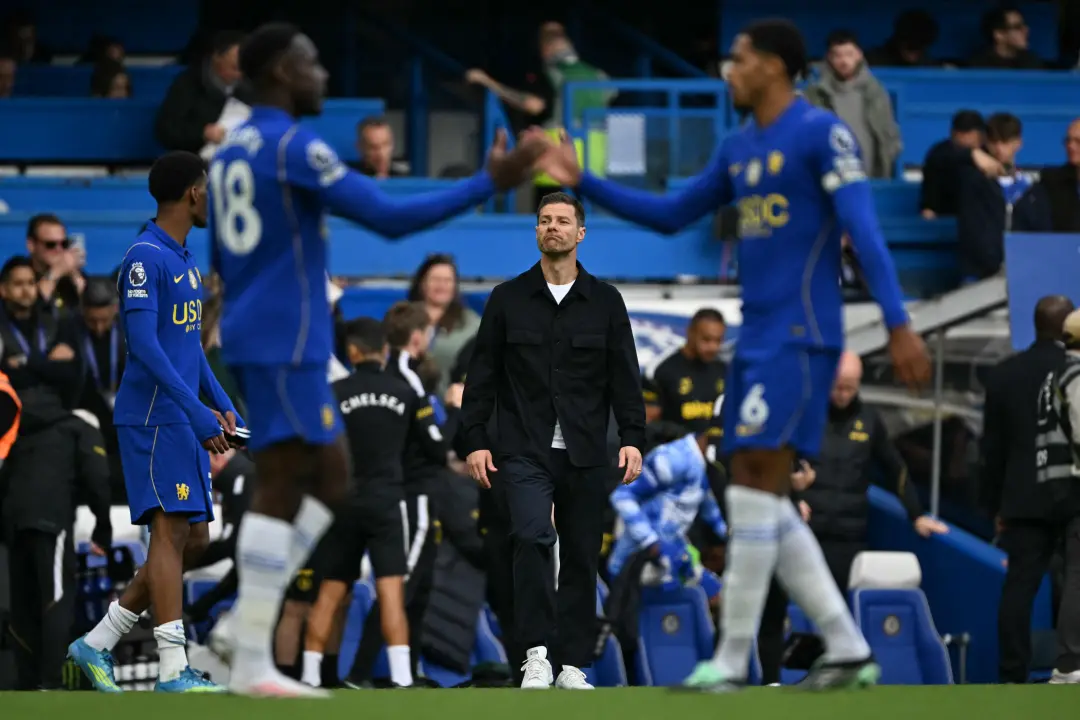 Chelsea saiu na frente no jogo contra Bournemouth, marcando dois gols nos primeiros minutos. Alonso elogiou a performan…