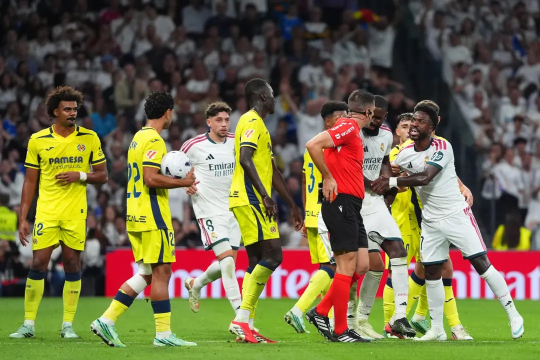 Vinicius Juniors se desculpou com torcida e time após o cartão vermelho recebido no jogo do Real Madrid contra Villarre…