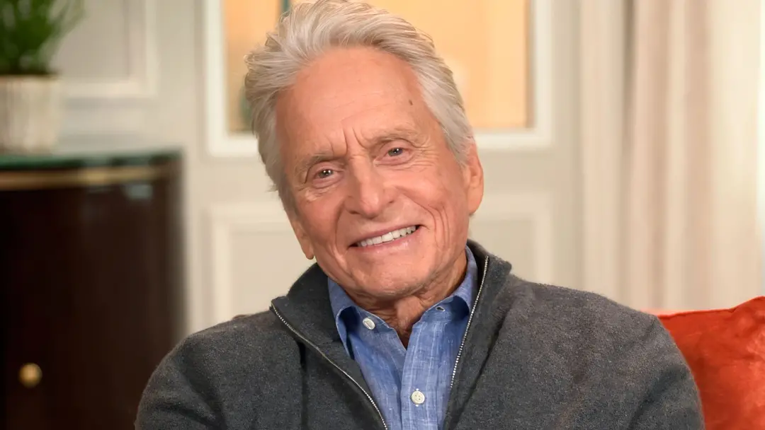 Michael Douglas fala que memórias são tudo quando tudo acaba, enquanto discute sua autobiografia de 352 páginas. Viver …