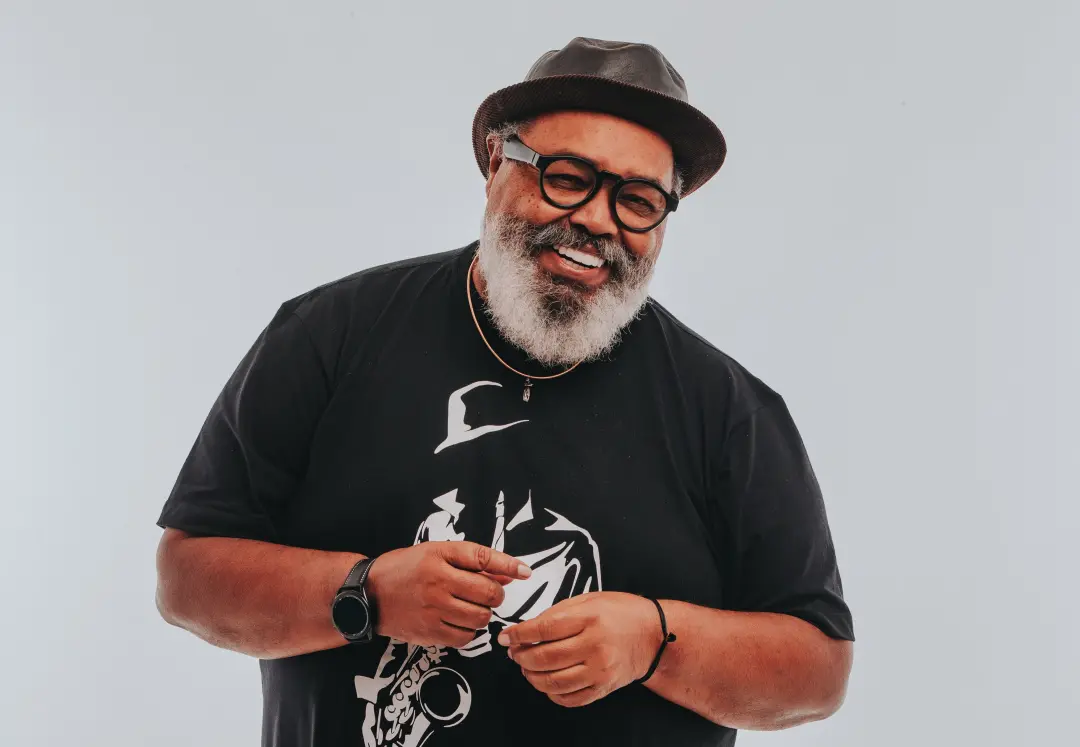 Jorge Aragão terá sua vida e obra contadas em musical em 2027. O espetáculo vai mostrar a trajetória do compositor do s…