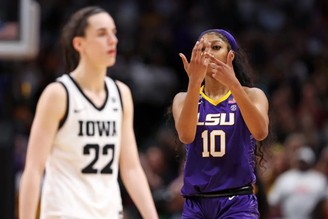 Angel Reese não fez comentários ofensivos contra Caitlin Clark durante a conferência de imprensa após o Atlanta Dream c…