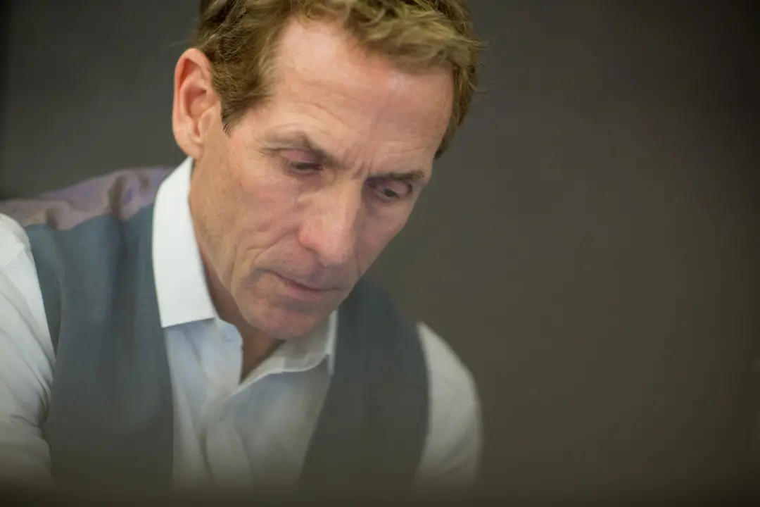 Red River Rivalry teve final 27 a 24 no Cotton Bowl. A aposta de Skip Bayless de que Oklahoma nao marcaria ponto foi co…